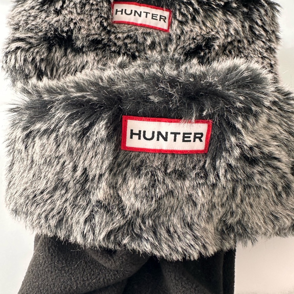 Hunter Black and Gray Faux Fur Boot Socks - ✨Like New ✨
